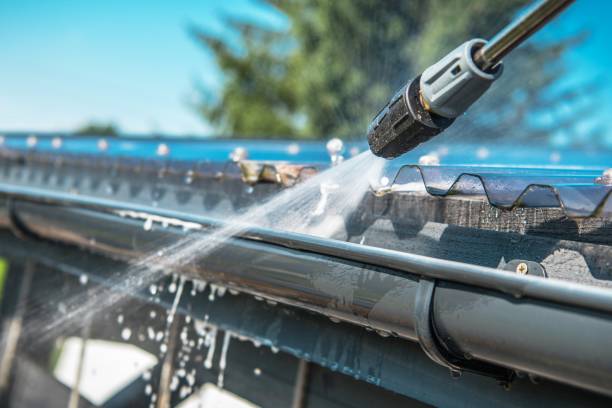 Why Choose Our Certified Pressure Washing Experts for Your Project Needs in Pinellas Park, FL?