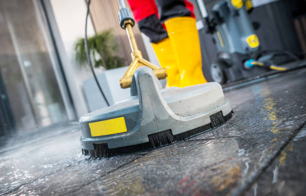 Best Commercial Pressure Washing  in Pinellas Park, FL